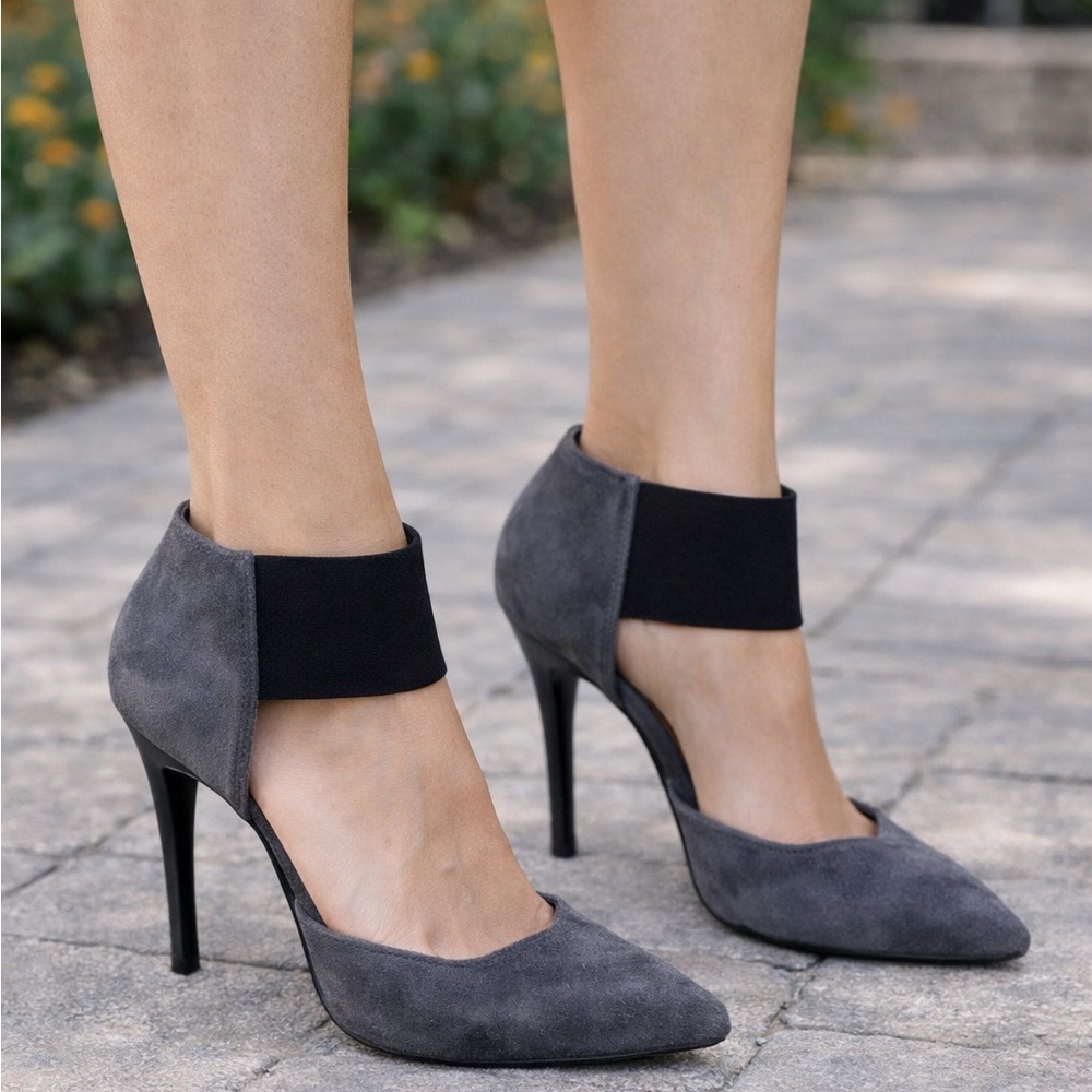Like New Shoestock Charcoal Gray Suede Stilleto Shoes Size 7